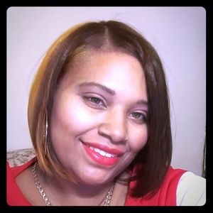 Meet your Posher, Lakeisha